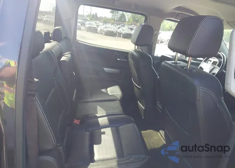 2016 Chevrolet Silverado 1500 1Lt z USA, uszkodzony, nr VIN 3GCUKREC7GG113629